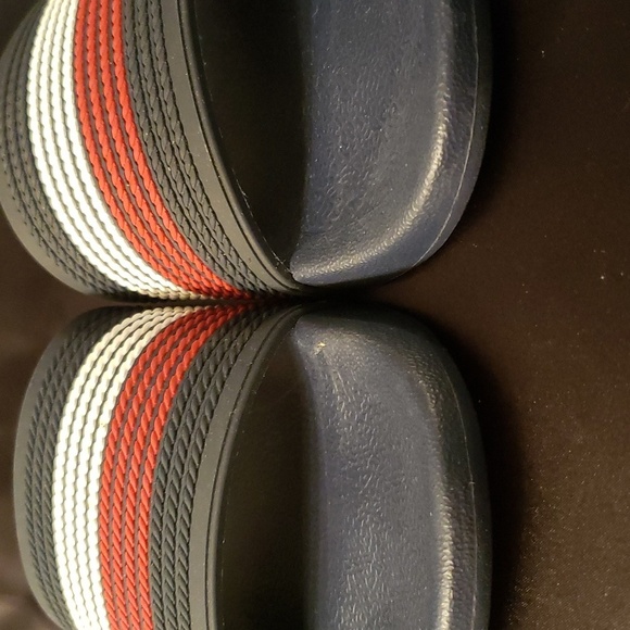 Tommy Hilfiger NWT Resteli Navy Slide Sandals, Size 8 - Picture 7 of 7